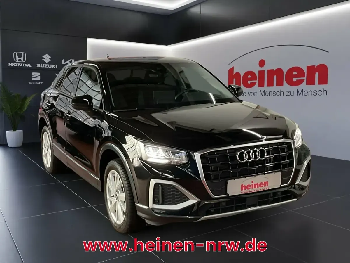 Second-hand Audi Q2 Advanced 150 CP (110 kW) 2025 Negru SUV