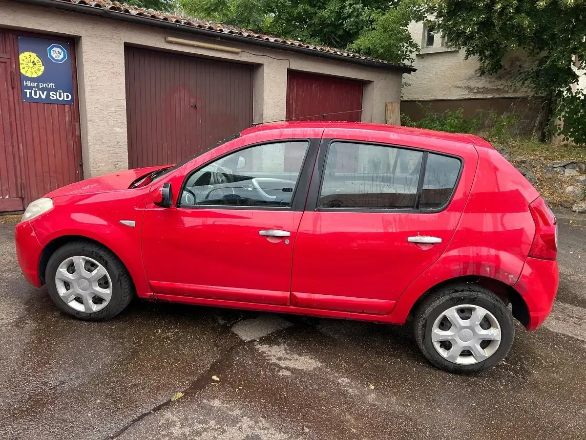 Gebraucht Dacia Sandero 87 PS (63 kW) 2008 Rot Kleinwagen