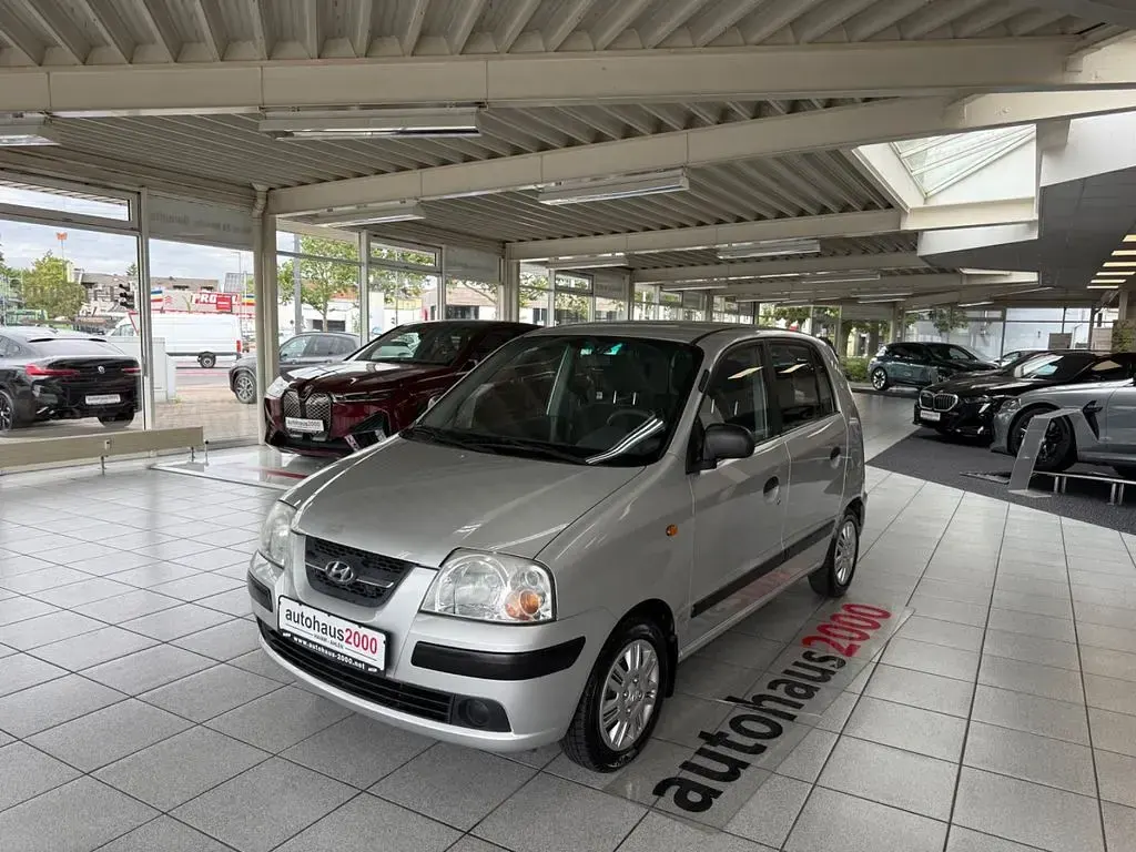 Gebraucht Hyundai Atos 63 PS (46 kW) 2007 Bright silver Kleinwagen