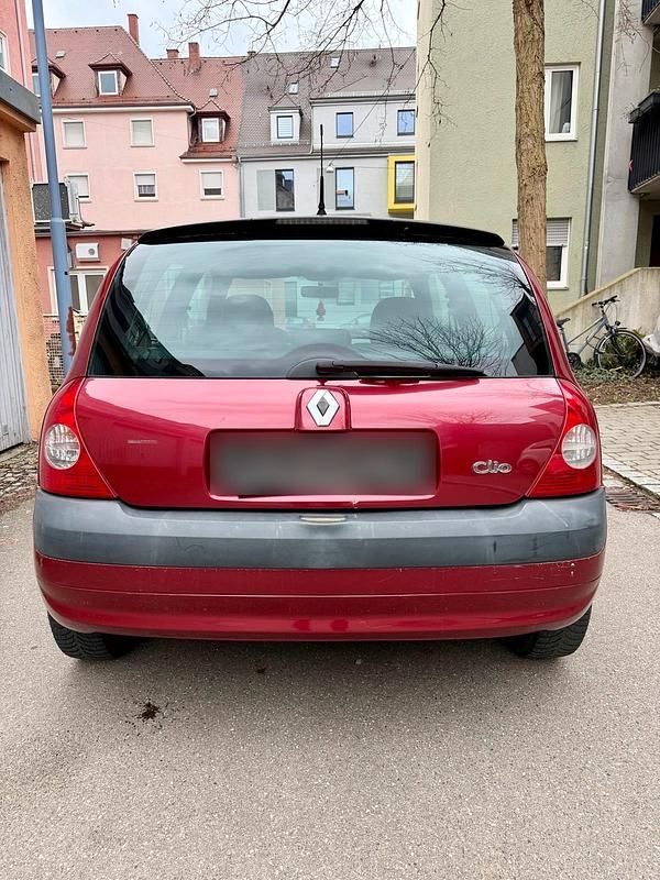 Gebraucht Renault Clio II 75 PS (55 kW) 2002 Andere farben Kleinwagen