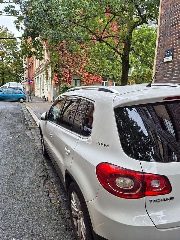 Gebraucht VW Tiguan 140 PS (102 kW) 2011 Weiß SUV