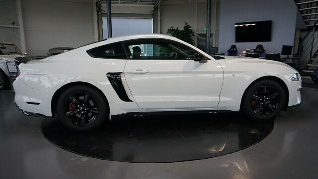 Gebraucht Ford Mustang 317 PS (233 kW) 2019 Weiß Coupé