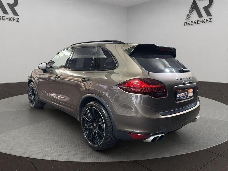 Gebraucht Porsche Cayenne Turbo 500 PS (367 kW) 2013 Grau SUV