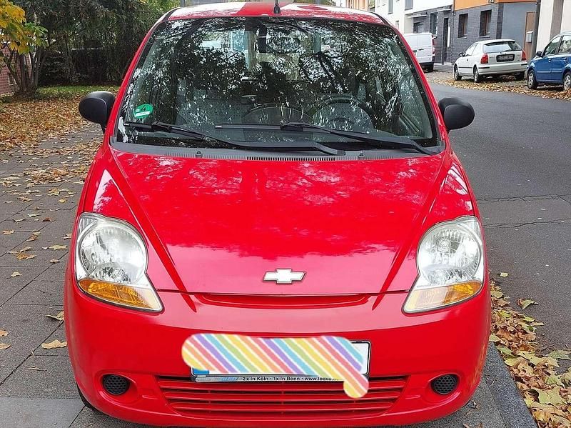 Rot Gebraucht 2009 Chevrolet Matiz Kleinwagen | 2.600 € (Teuer) - Bild 1/4