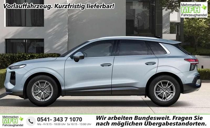 Pfeilgrau perleffekt Neu 2025 Audi Q3 SUV | 45.264 € - Bild 1/4