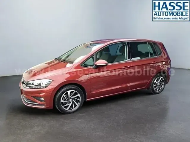 Gebraucht VW Golf Sportsvan Join 131 PS (96 kW) 2018 Andere farbe metallic Van / Kleinbus