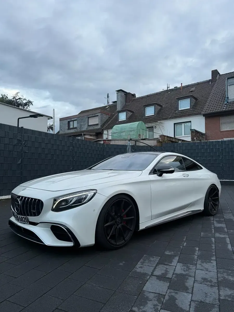 Gebraucht Mercedes S63 AMG 455 PS (334 kW) 2015 Weiß Coupé