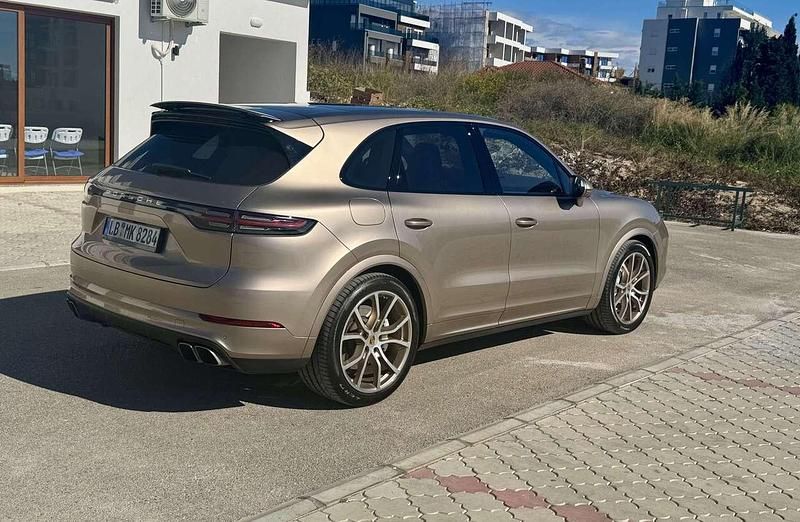 Gebraucht 2018 Porsche Cayenne Turbo SUV | 55.000 € - Bild 1/4