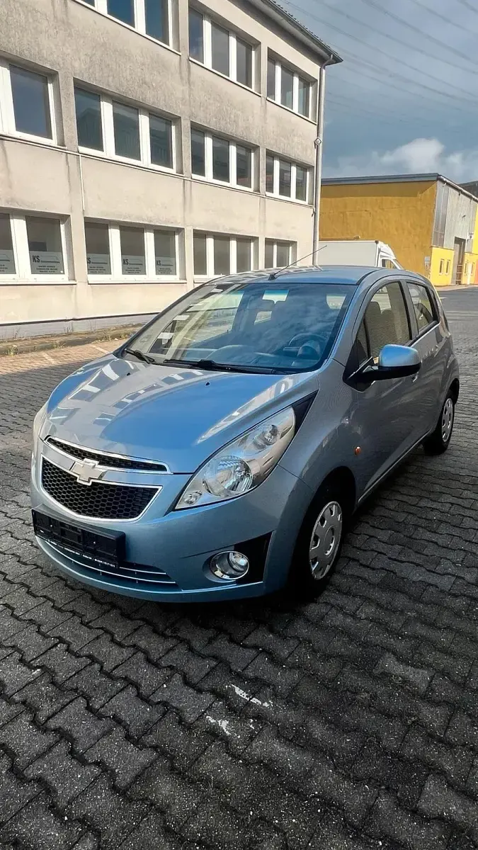 Gebraucht Chevrolet Spark 68 PS (50 kW) 2011 Blau Kleinwagen