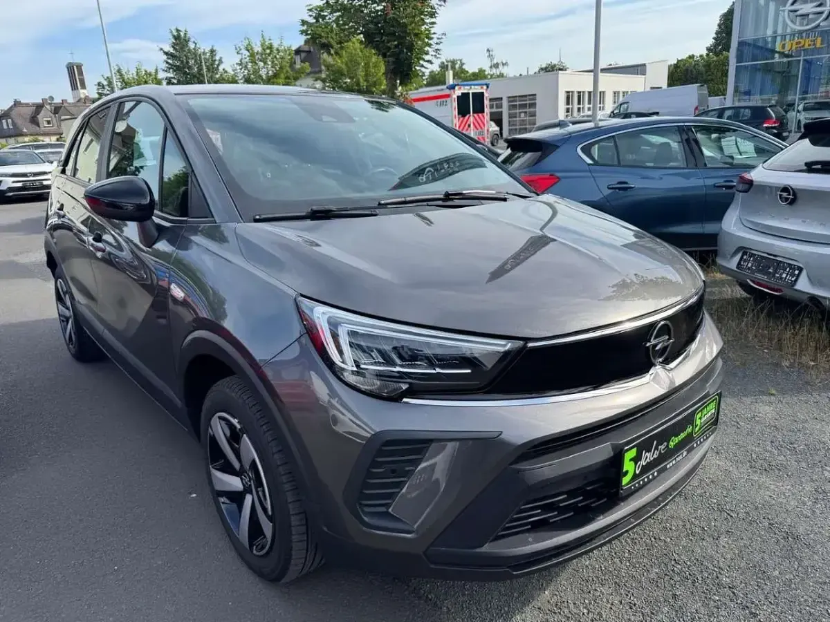 Gebraucht Opel Crossland 110 PS (80 kW) 2024 Grau SUV