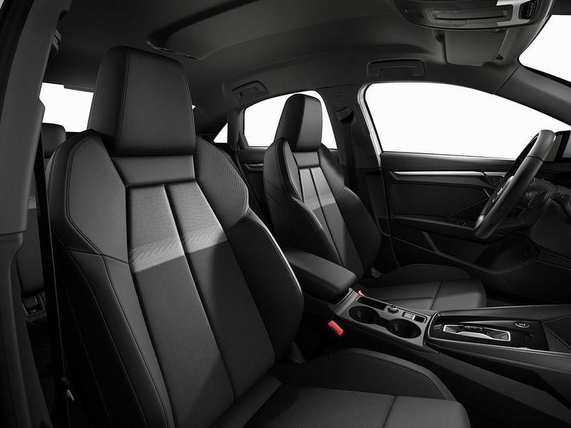 Gebraucht Audi A3 S-Line 116 PS (85 kW) 2025 Weiß Limousine