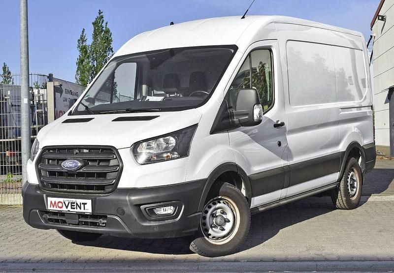 Second-hand Ford Transit 131 CP (96 kW) 2022 Alb Monovolum
