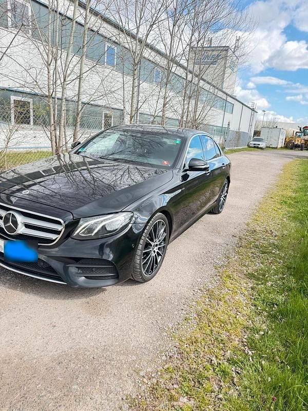 Gebraucht Mercedes E350 286 PS (210 kW) 2018 Schwarz Limousine