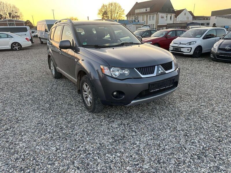 Effektgrau (p) Gebraucht 2008 Mitsubishi Outlander Invite SUV | 3.000 € (Superpreis) - Bild 1/4