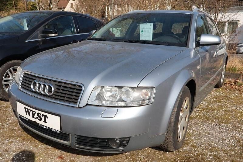 Gebraucht Audi A4 131 PS (96 kW) 2002 Silber Kombi