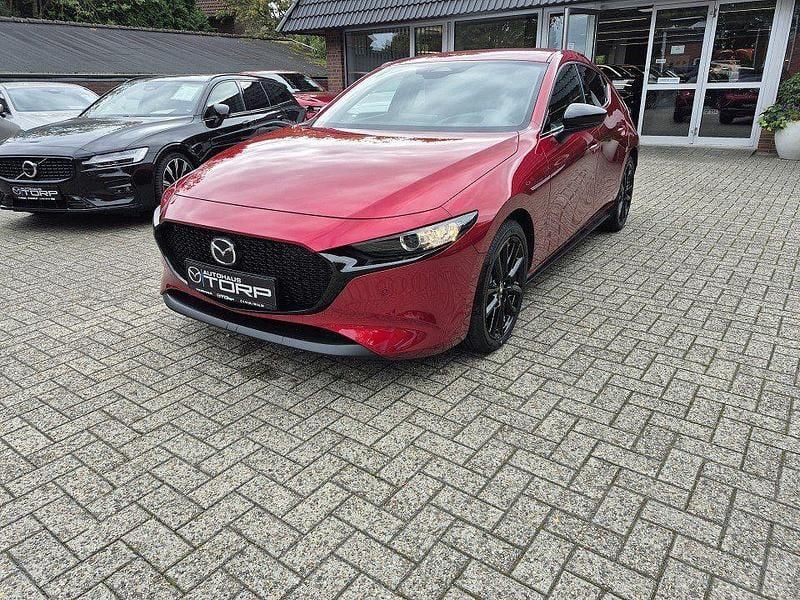 Soul red crystal m Neu 2025 Mazda 3 Homura-Line Limousine | 28.990 € - Bild 1/4