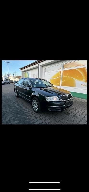 Gebraucht Skoda Superb 140 PS (102 kW) 2008 Schwarz Limousine