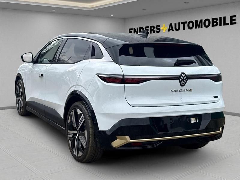 Gebraucht Renault Megane E-Tech Iconic 160 kW (218 PS) 2024 Weiß Limousine