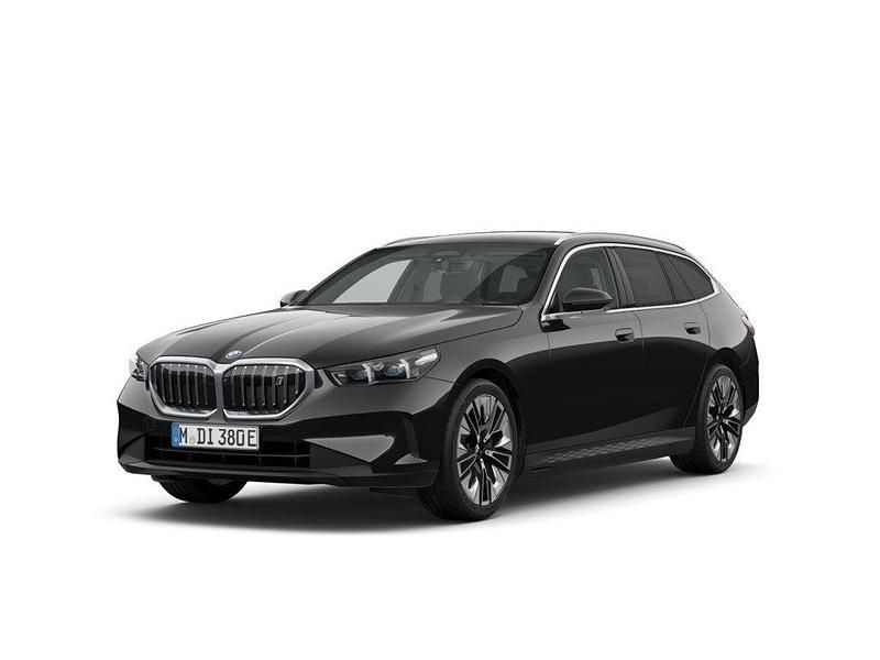 Schwarz Neu 2025 BMW i5 Sport Line Kombi | 71.990 € - Bild 1/4