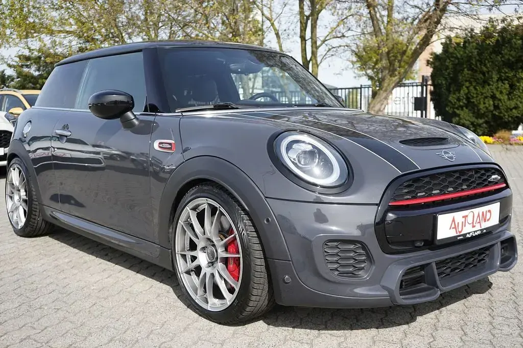 Second-hand Mini John Cooper Works 231 CP (169 kW) 2019 Gri Hatchback