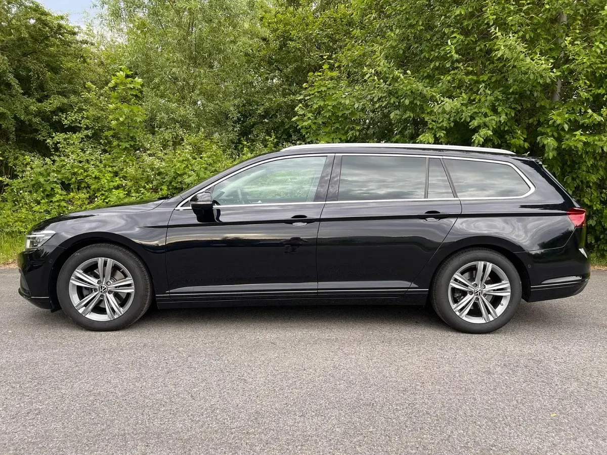 Gebraucht VW Passat Business 200 PS (147 kW) 2020 Schwarz Kombi