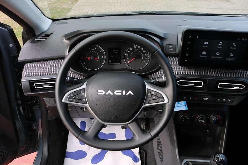 Gebraucht Dacia Sandero Expression 91 PS (66 kW) 2025 Schiefergrau Limousine