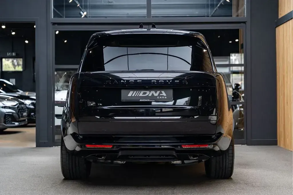 Gebraucht Land Rover Range Rover Autobiography 551 PS (405 kW) 2025 Schwarz SUV