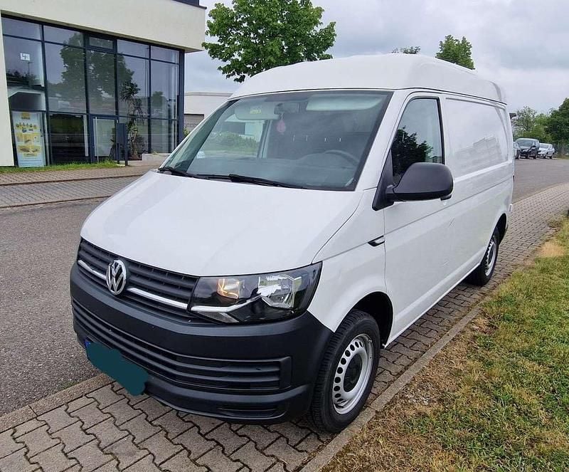 Gebraucht VW Transporter 150 PS (110 kW) 2019 Candyweiß Van