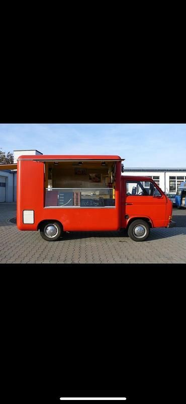 Rot Gebraucht 1982 VW T3 Van | 14.990 € - Bild 1/4
