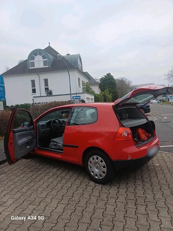 Gebraucht VW Golf V 2004 Rot Kleinwagen