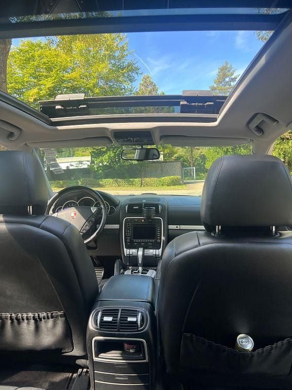 Grau Gebraucht 2005 Porsche Cayenne S SUV | 8.600 € (Fairer Preis) - Bild 1/4
