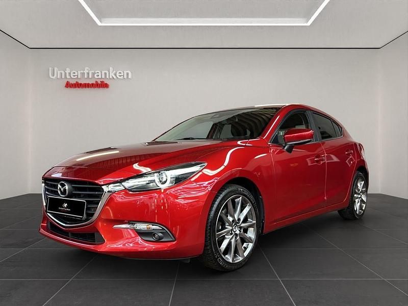 Rot Gebraucht 2017 Mazda 3 Limousine | 13.500 € (Etwas zu teuer) - Bild 1/4