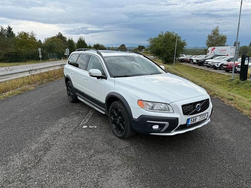 Weiß Gebraucht 2013 Volvo XC70 Summum SUV | 16.500 € (Teuer) - Bild 1/4