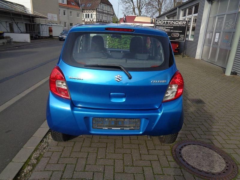 Gebraucht Suzuki Celerio 68 PS (50 kW) 2017 Blau Kleinwagen