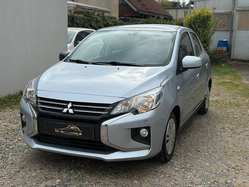 Grau Gebraucht 2021 Mitsubishi Space Star Select Kleinwagen | 6.200 € (Superpreis) - Bild 1/4