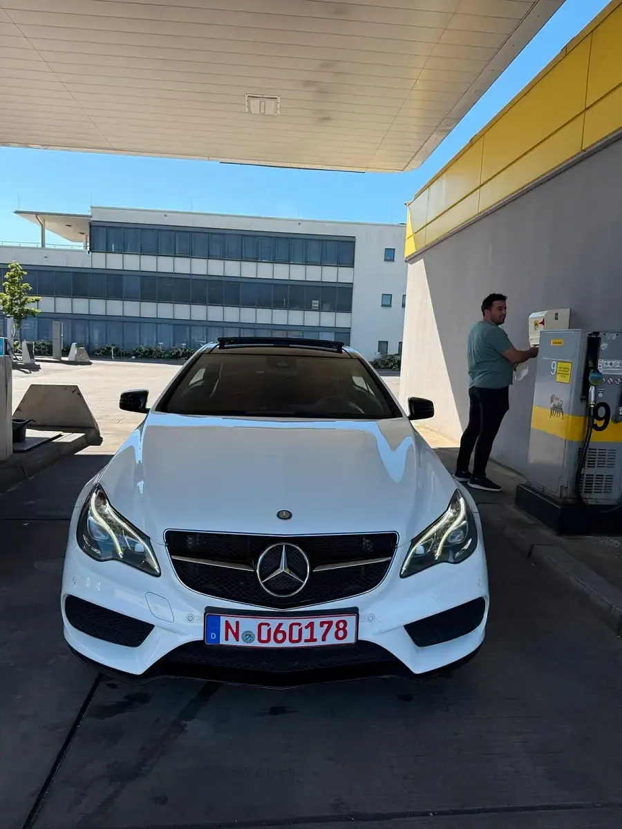 Gebraucht Mercedes E400 333 PS (244 kW) 2016 Weiß Coupé