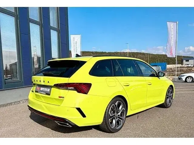 Gebraucht Skoda Octavia RS 245 PS (180 kW) 2022 Grün Kombi