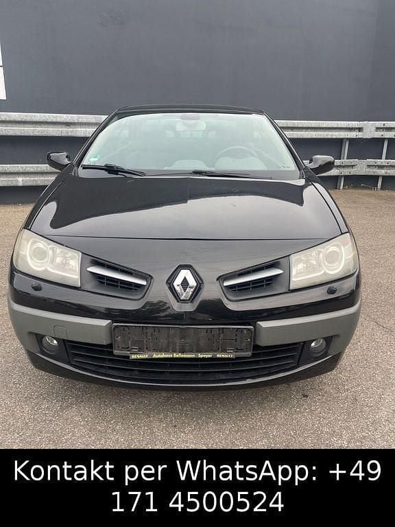 Gebraucht Renault Mégane Cabriolet Avantage 111 PS (81 kW) 2009 Schwarz Cabrio