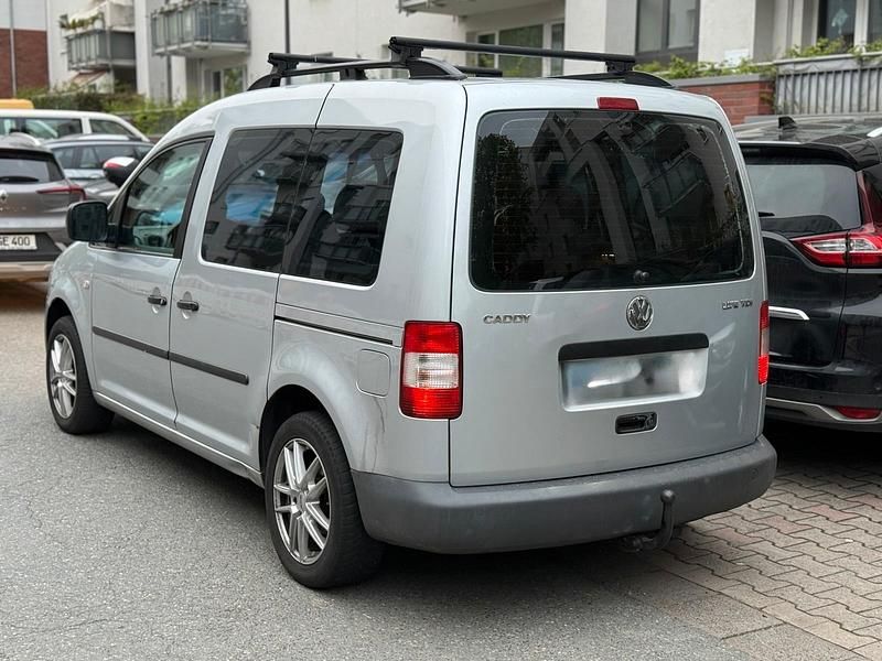 Usata VW Caddy 105 CV (77 kW) 2004 Argento Monovolume
