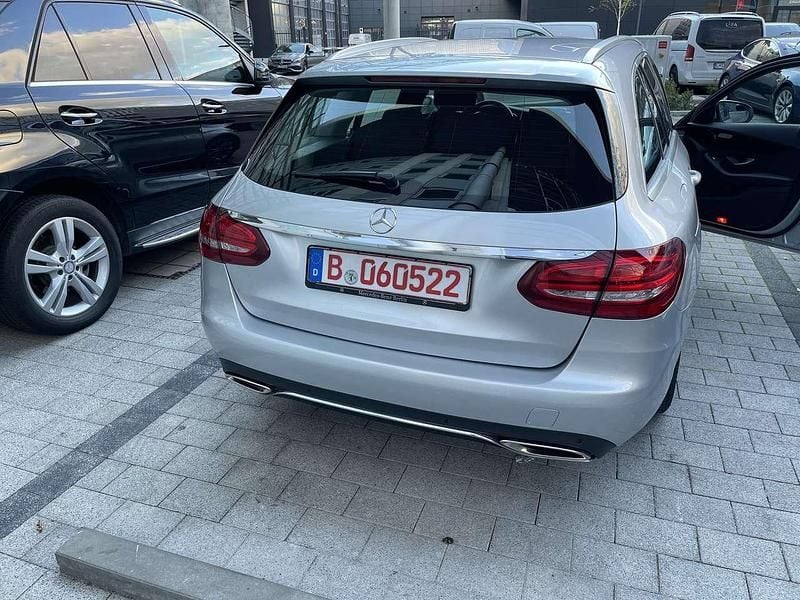 Second-hand Mercedes C180 156 CP (114 kW) 2018 Gri Break