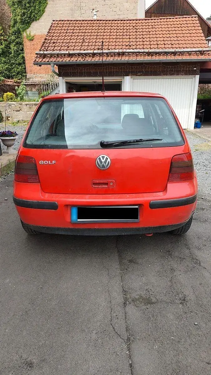 Brugt VW Golf III Basis 75 HK (55 kW) 1999 Rød Sedan