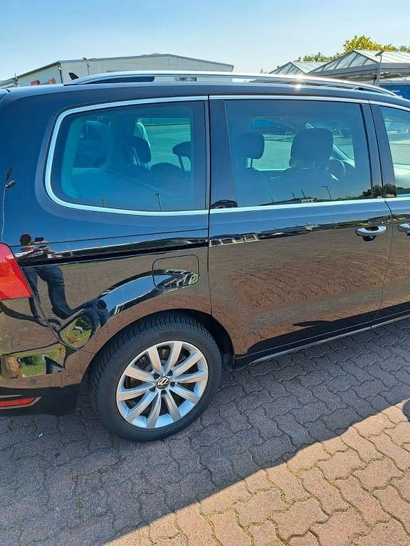 Gebraucht VW Sharan Highline 177 PS (130 kW) 2014 Schwarz Van / Kleinbus