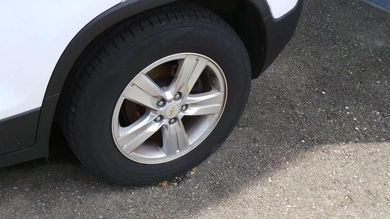 Gebraucht Chevrolet Trax LS 140 PS (102 kW) 2013 Schneeweiss/summitwhite/arctic SUV