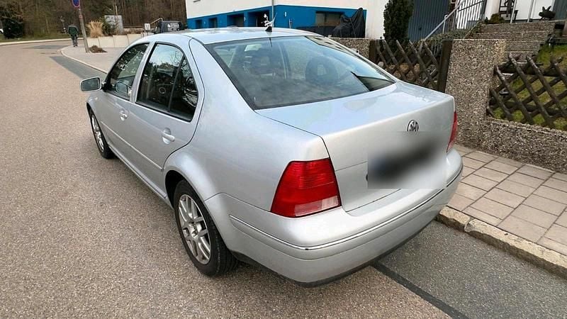Brugt VW Bora 75 HK (55 kW) 2002 Grå Coupe