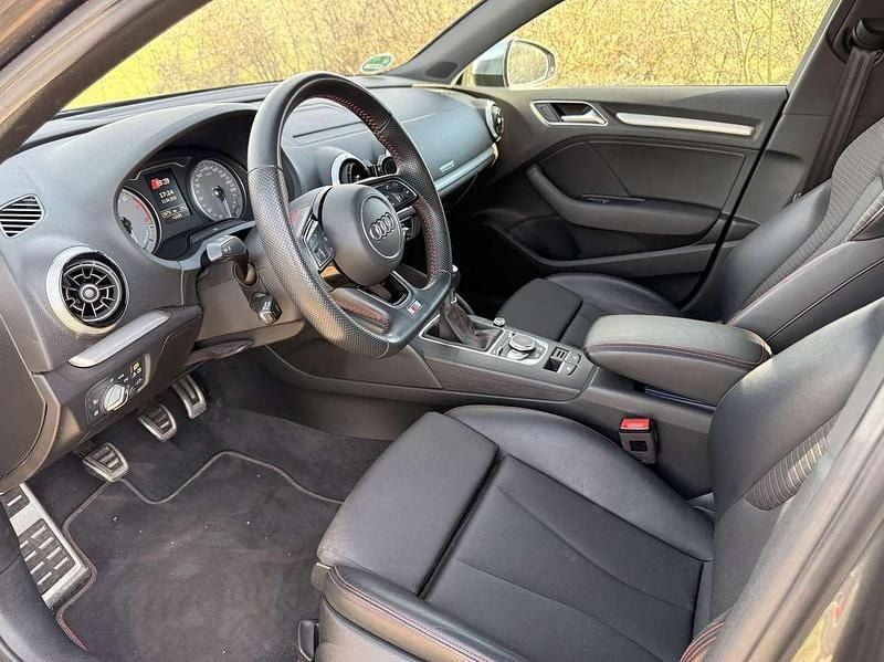 Second-hand Audi S3 310 CP (228 kW) 2018 Gri Berlinǎ