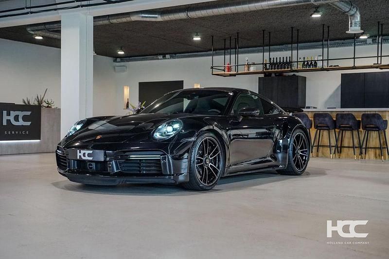 Schwarz Gebraucht 2020 Porsche 992 Coupé | 179.950 € (Superpreis) - Bild 1/4