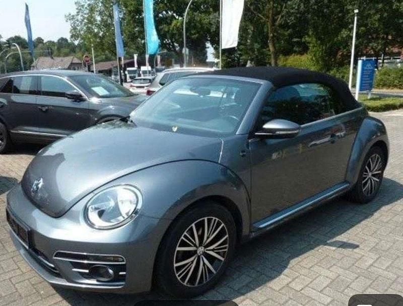 Gebraucht VW Beetle Sound 105 PS (77 kW) 2018 Grau Kleinwagen
