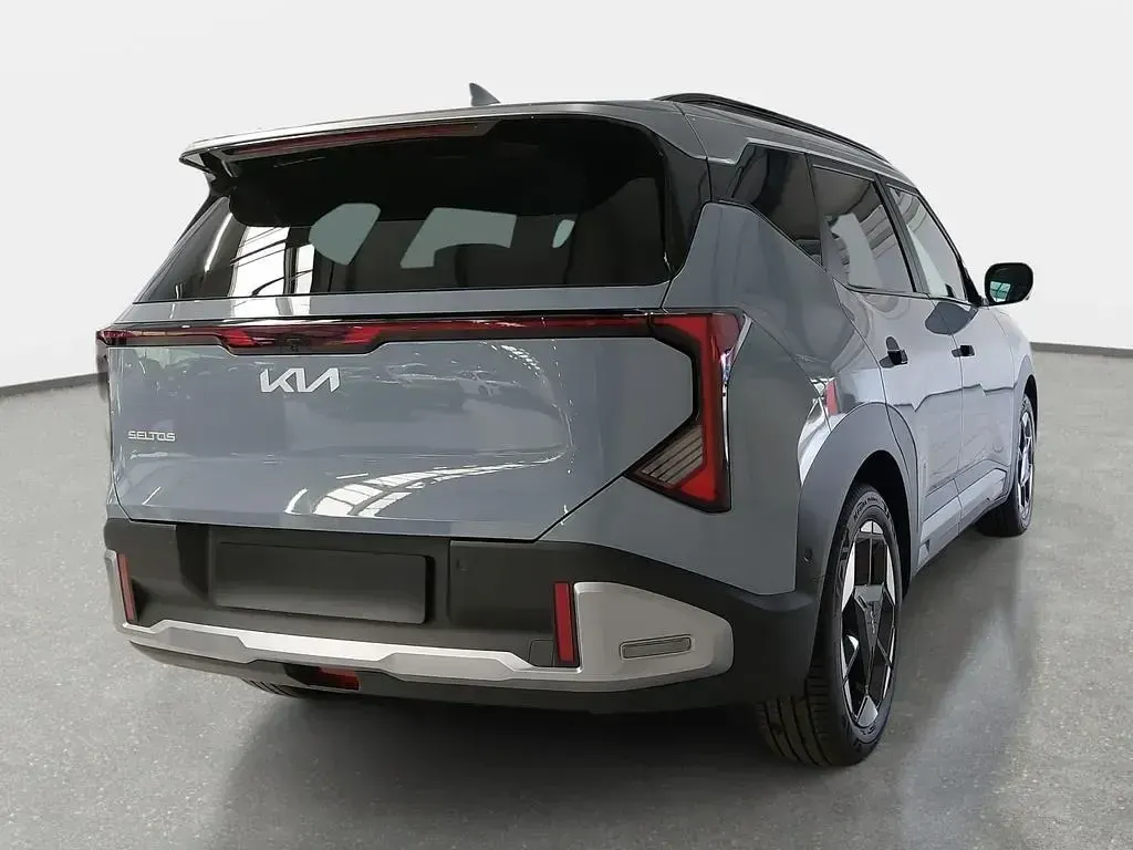Neu Kia Seltos Spirit 179 PS (131 kW) 2026 Grau SUV