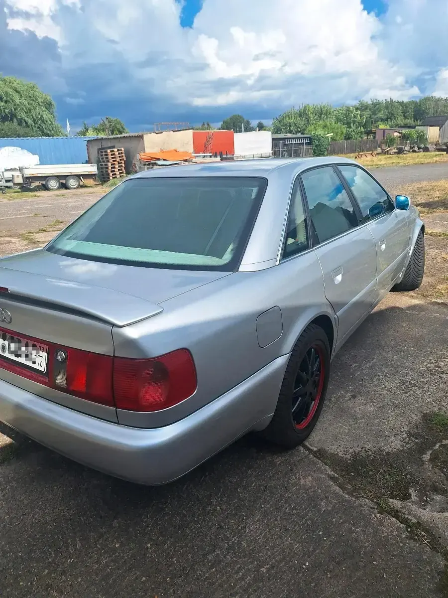Gebraucht Audi S6 290 PS (213 kW) 1995 Silber Limousine