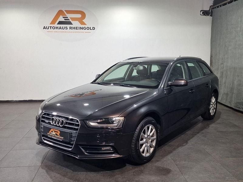 Grau Gebraucht 2015 Audi A4 Attraction Kombi | 14.999 € (Fairer Preis) - Bild 1/4